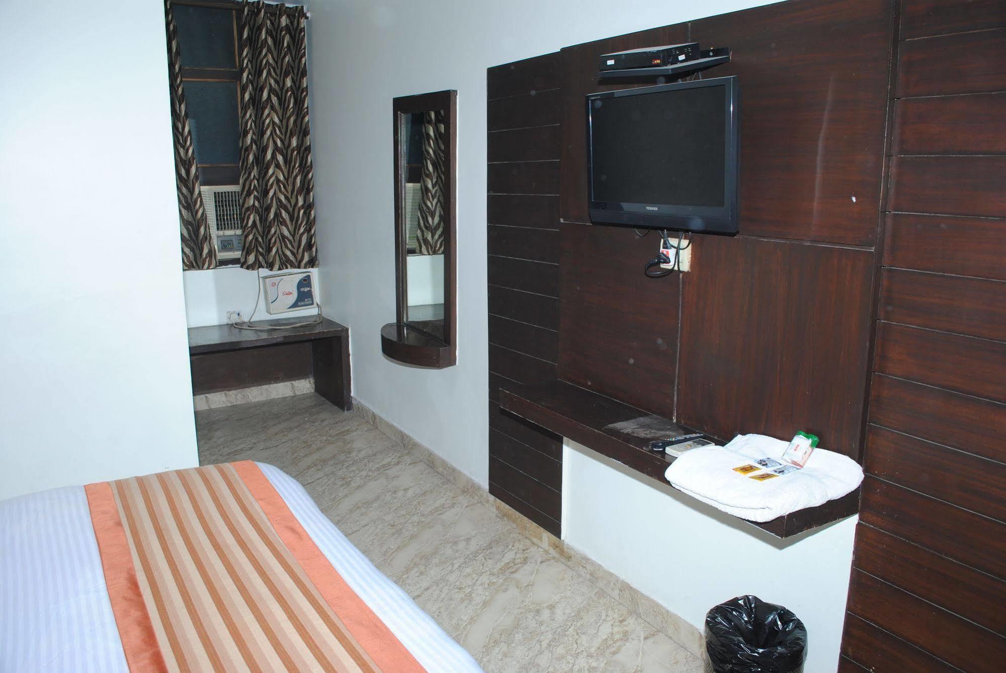 Hotel Seven Seas New Delhi